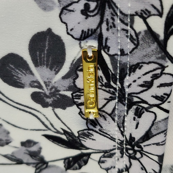 Calvin Klein Black Floral Print Blouse - White Large Sleevless - Picture 8 of 8